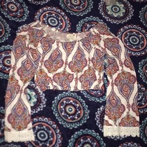 Long sleeve crop top